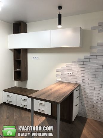 Rent out 1-room apartment. Киев, Гришка — photo 1