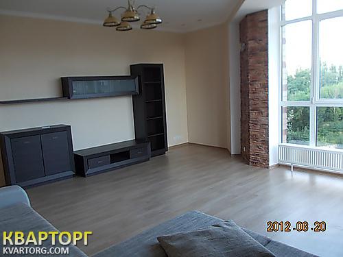 Rent out 2-room apartment. Киев,  Соломенская — photo 7