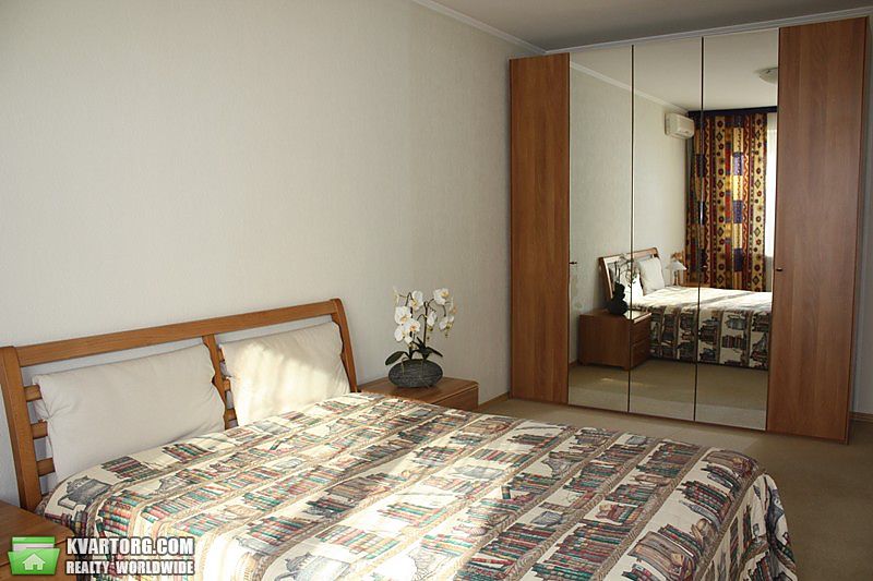Rent out 3-room apartment. Киев,  Леси Украинки бул — photo 6