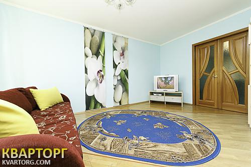 Rent out 2-room apartment. Киев,  Довженко — photo 1