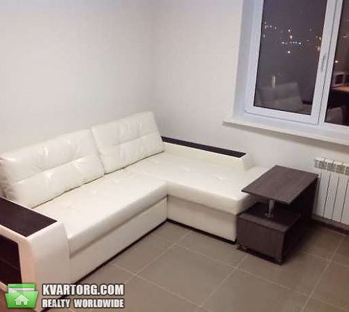 Rent out 2-room apartment. Киев, Героев Сталинграда пр — photo 3