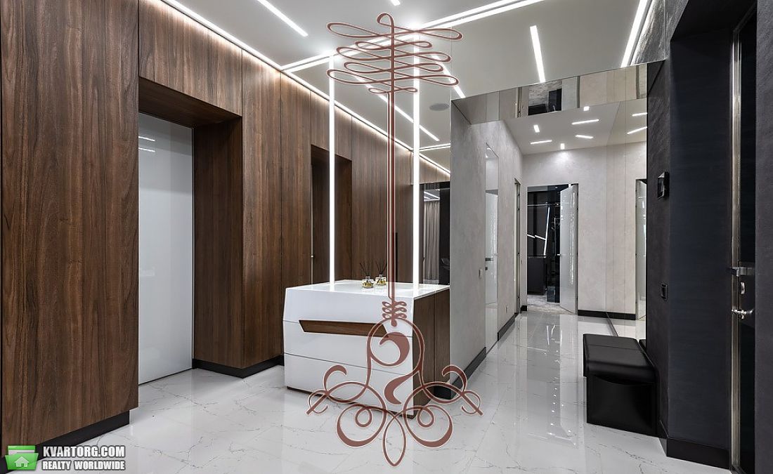 Sell 4-room apartment. Киев,  Драгомирова — photo 10