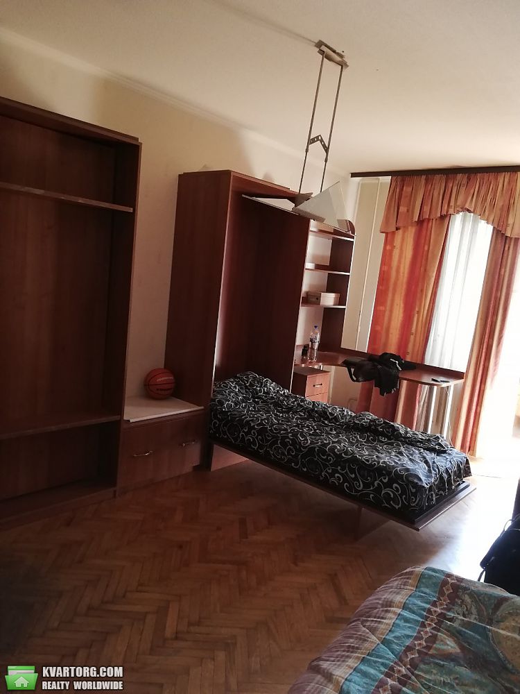 Rent out 3-room apartment. Киев,  Героев Днепра — photo 6