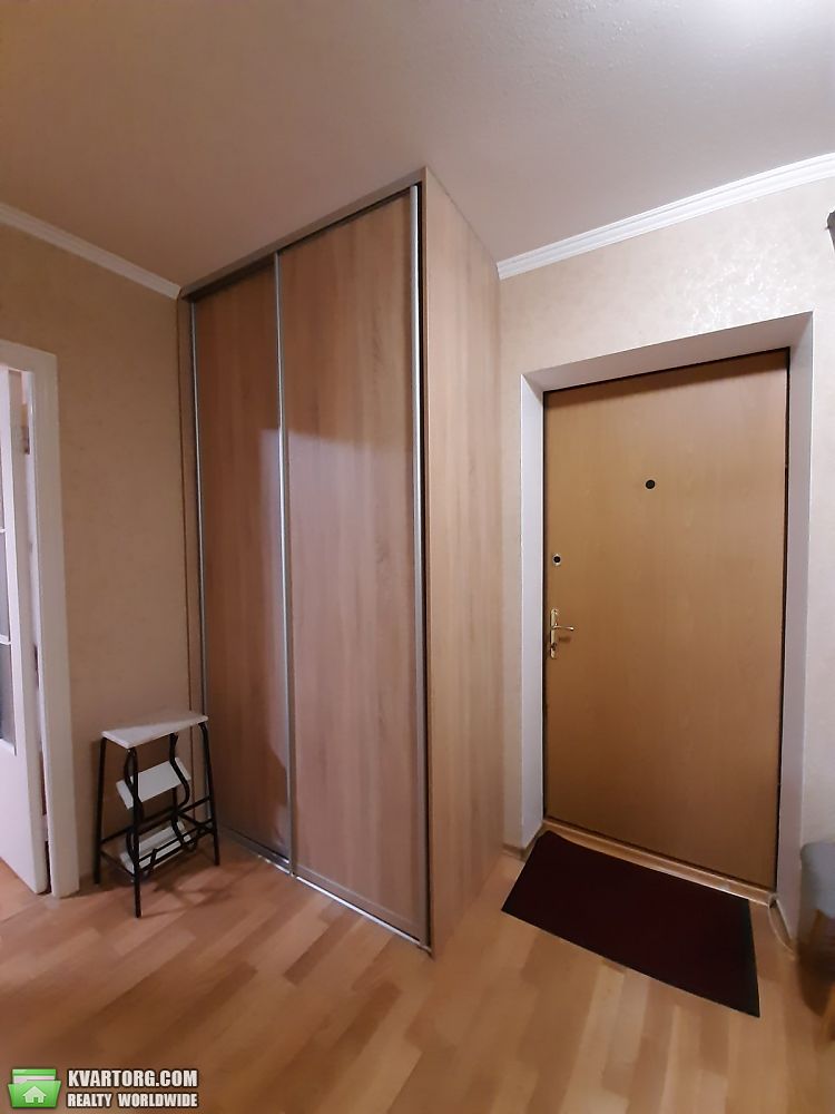 Rent out 2-room apartment. Киев, Драгоманова — photo 7