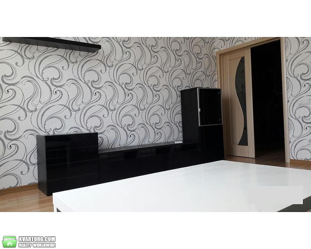 Rent out 3-room apartment. Киев,  Красногвардейская — photo 3