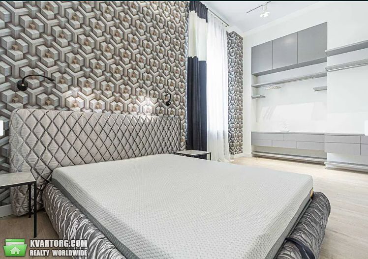 Rent out 2-room apartment. Киев, Большая Васильковская — photo 1