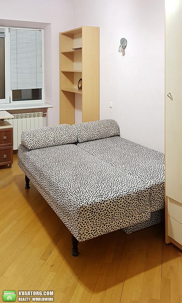 Rent out 3-room apartment. Киев,  Гоголевская — photo 9