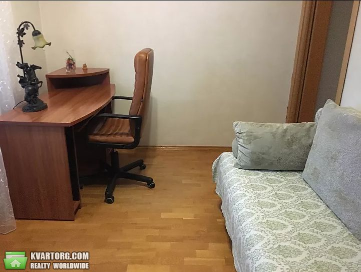 Rent out 4-room apartment. Киев,  Антоновича — photo 7