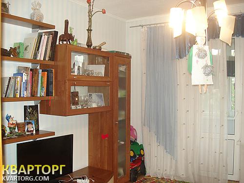 Sell 3-room apartment. Киев,  Бажана — photo 1