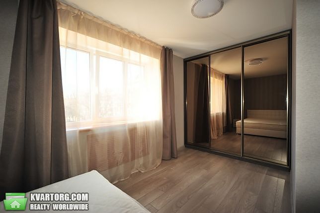 Rent out 2-room apartment. Киев,  Каблукова — photo 5