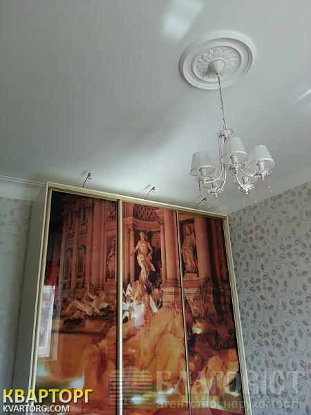 Rent out 2-room apartment. Киев,  Артема — photo 9