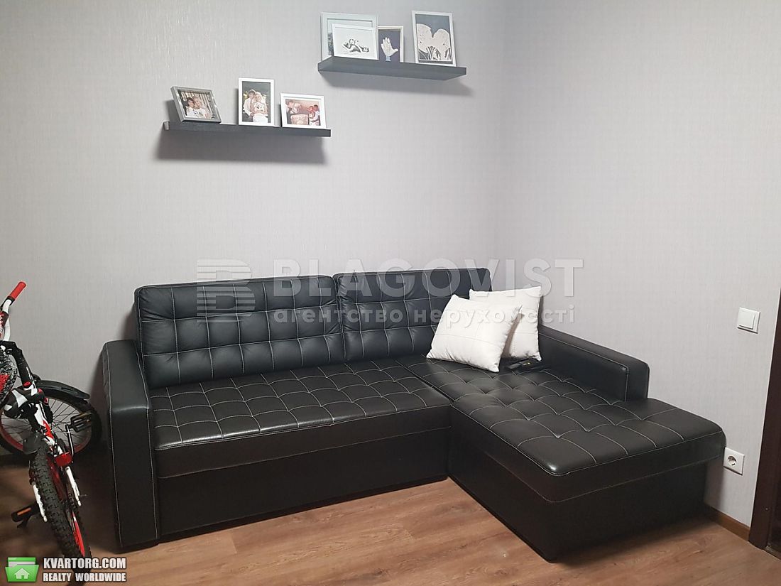 Sell 2-room apartment. Киев,  Урловская — photo 5