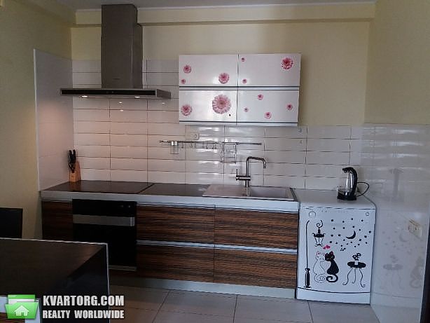 Rent out 2-room apartment. Киев,  Ломоносова — photo 1