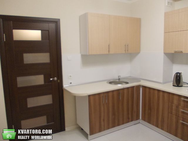 Rent out 1-room apartment. Киев, Данченко Сергей — photo 2