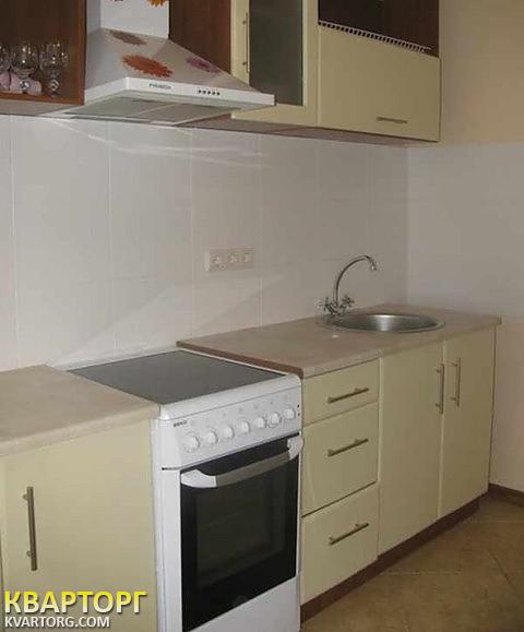 Rent out 2-room apartment. Киев,  Щорса — photo 5