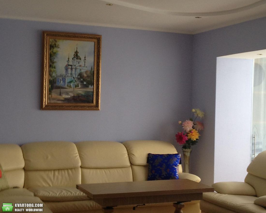 Rent out 2-room apartment. Киев,  Никольско-Ботаническая — photo 2