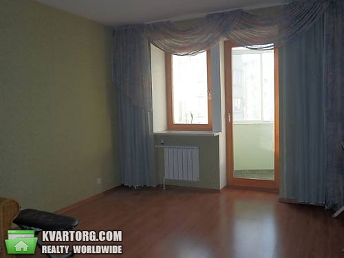 Rent out 4-room apartment. Киев, Героев Сталинграда пр — photo 7