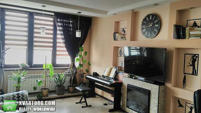 Sell 3-room apartment. Киев,  Пчелки — photo 2