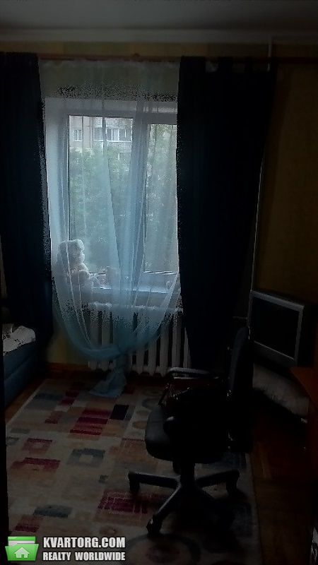 Sell 2-room apartment. Киев,  Ужвий — photo 2