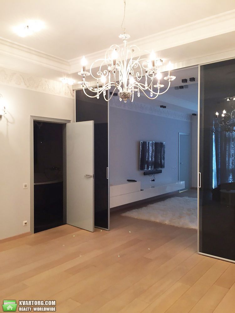 Rent out 4-room apartment. Одесса, Генуэзская — photo 4