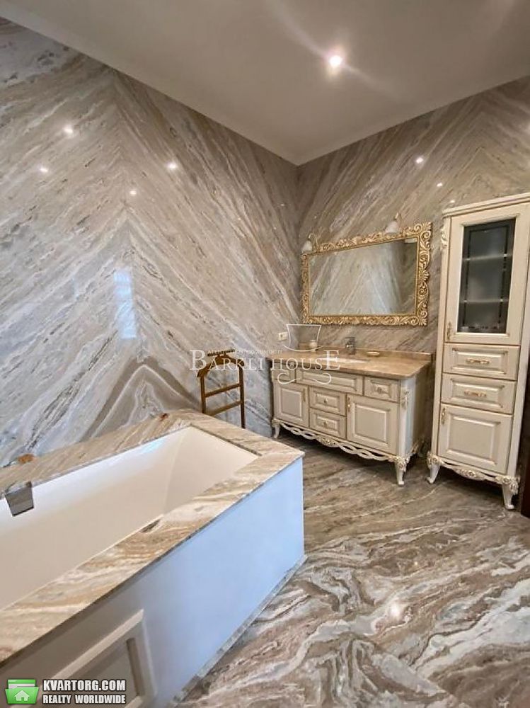Rent out Townhouse. Киев,  Богатырская — photo 8