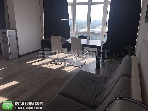 Rent out 2-room apartment. Киев, Максимовича Михаила — photo 4
