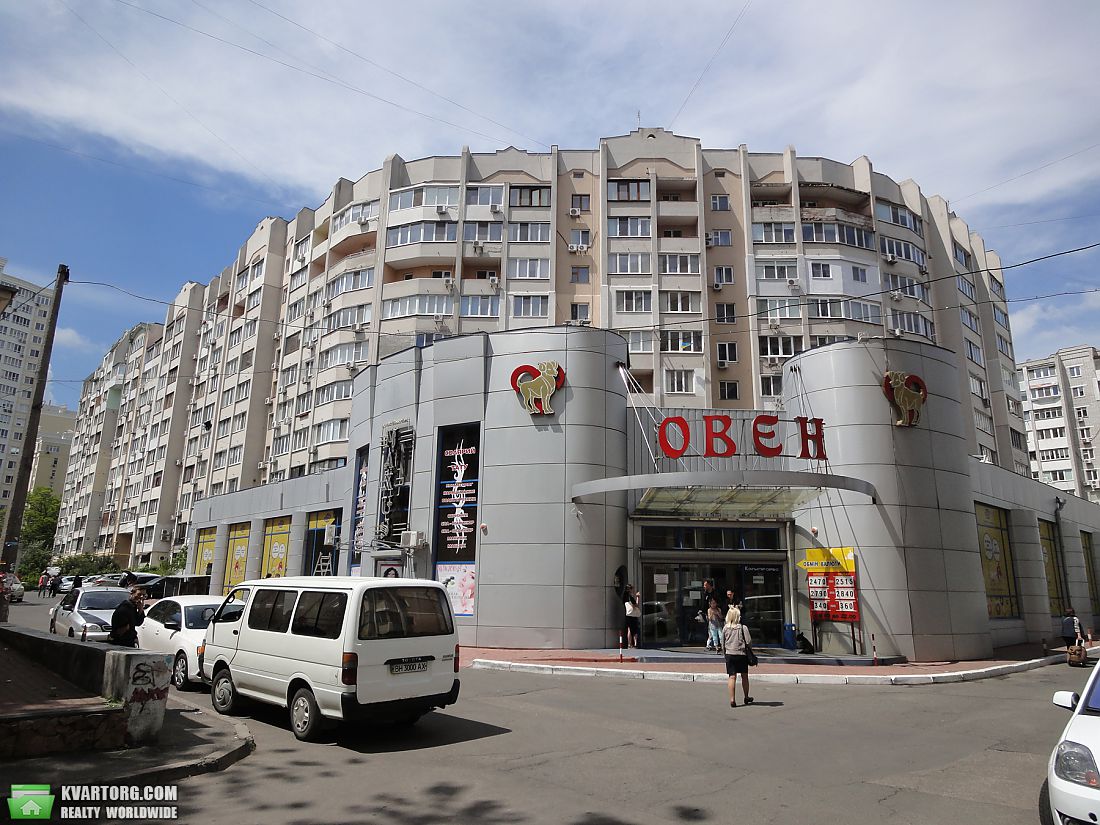 Rent out 2-room apartment. Одесса, Говорова Маршала — photo 1