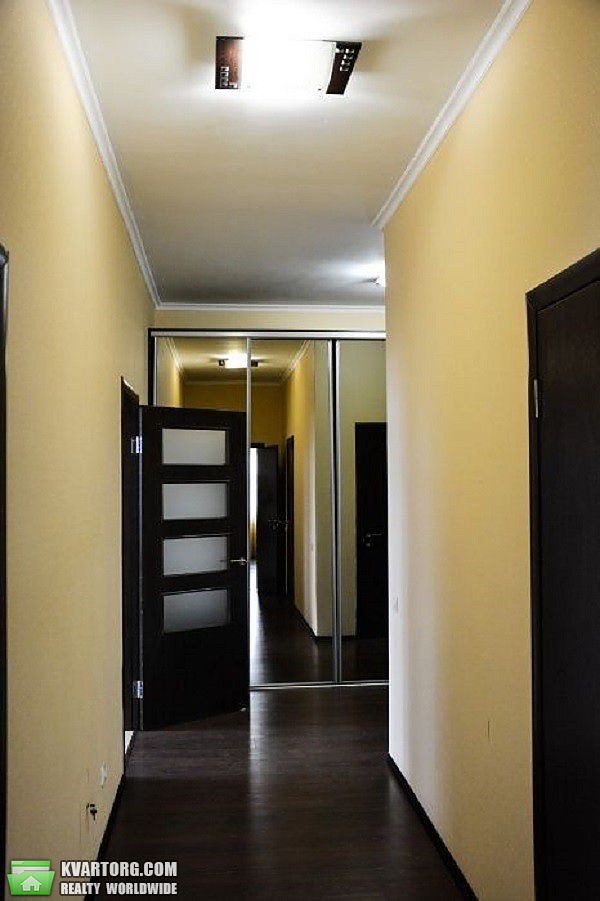 Rent out 2-room apartment. Киев, Кудрявский спуск — photo 1