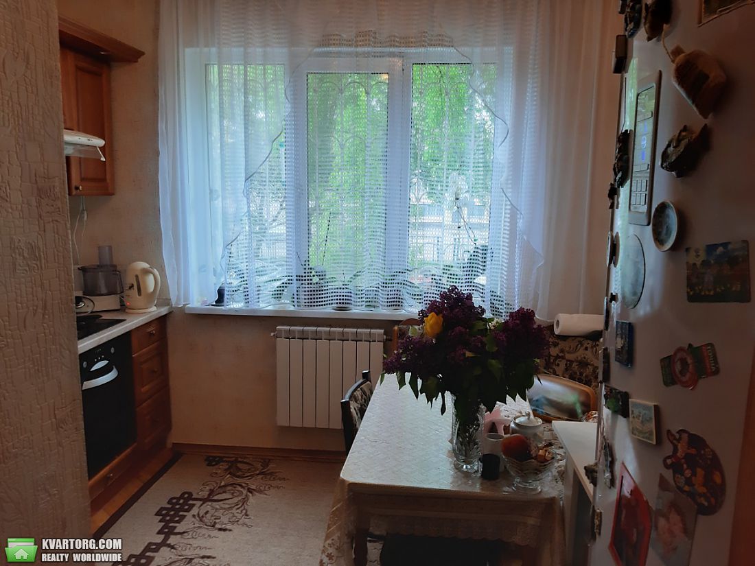 Sell 3-room apartment. Киев,  Якуба Коласа — photo 1