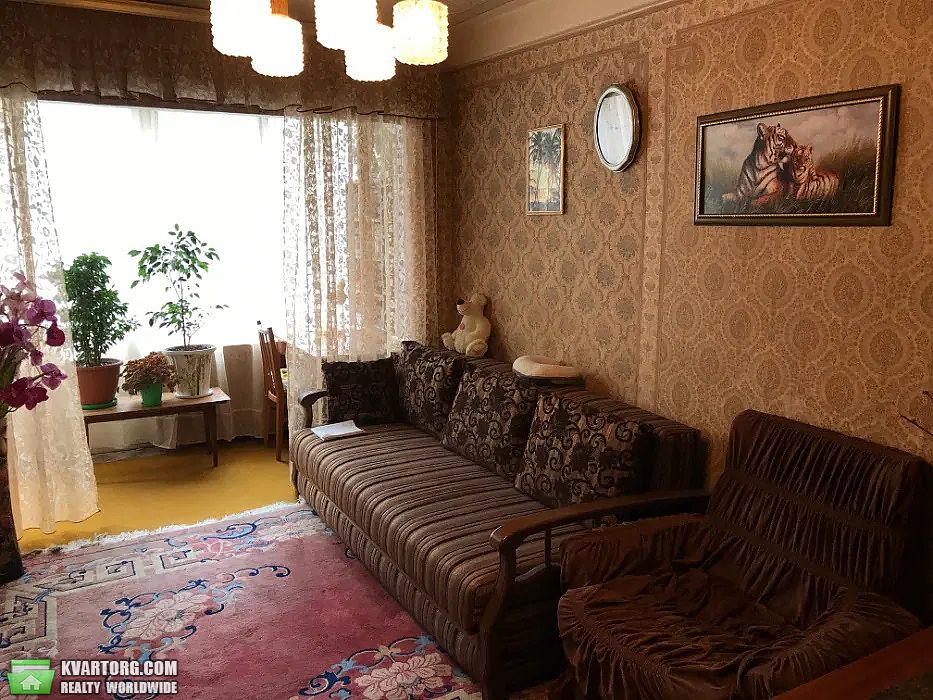 Rent out 2-room apartment. Киев,  Уманская — photo 4