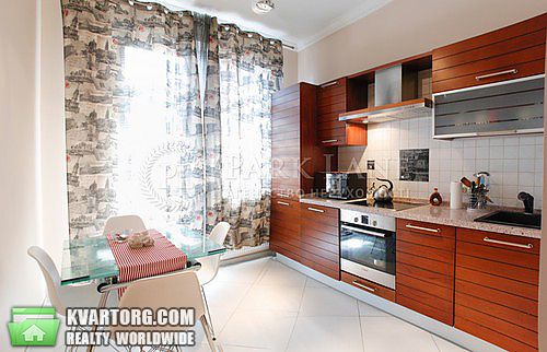 Sell 2-room apartment. Киев,  Щорса — photo 1