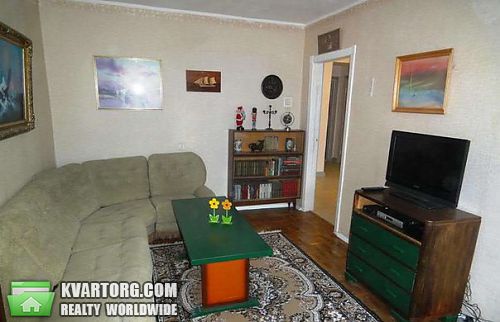 Rent out 2-room apartment. Киев, Тарасовская — photo 2