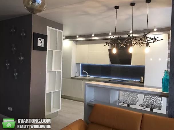 Rent out 1-room apartment. Киев,  Лебедева-Кумача — photo 3