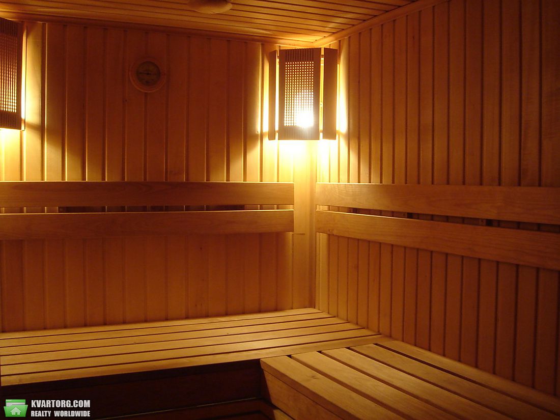 Rent out 3-room apartment. Киев, Трехсвятительская — photo 9