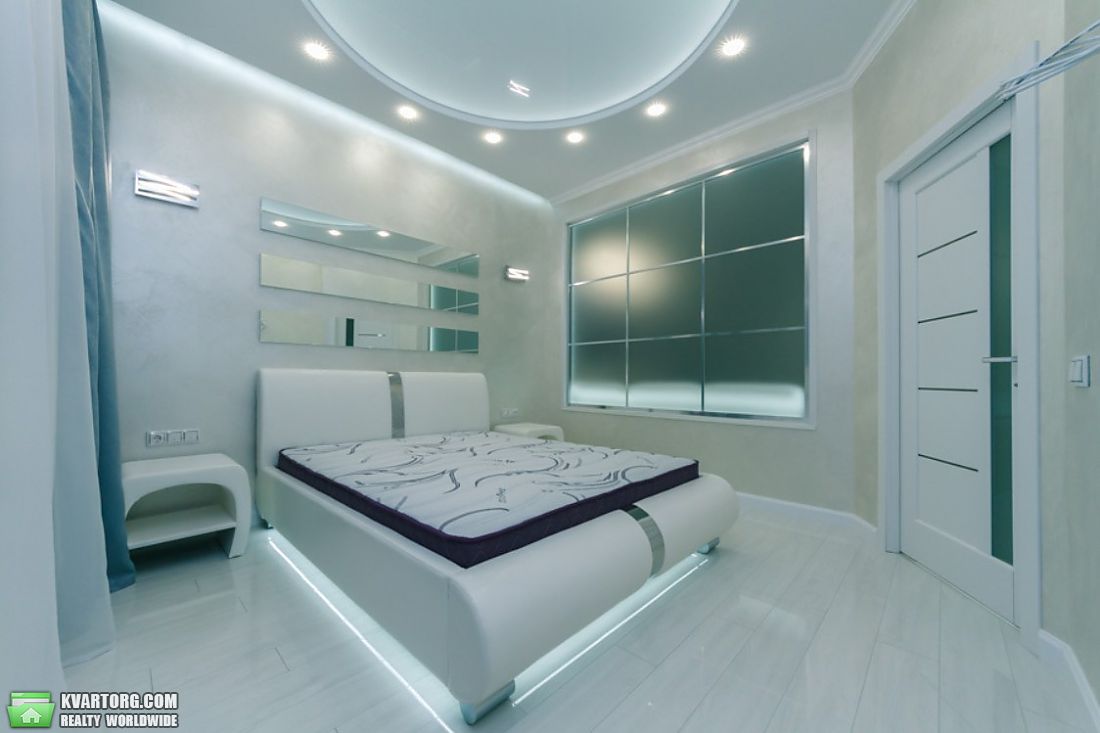 Rent out 3-room apartment. Киев, Василя Тютюнника — photo 8