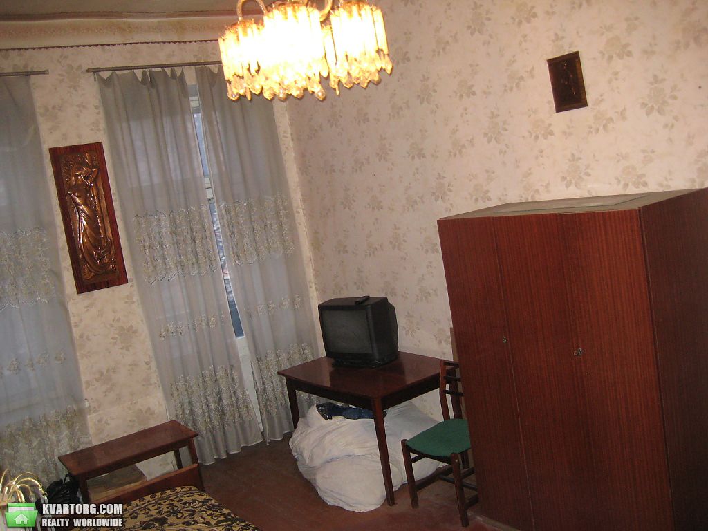 Sell 2-room apartment. Днепропетровск, Володарского — photo 1