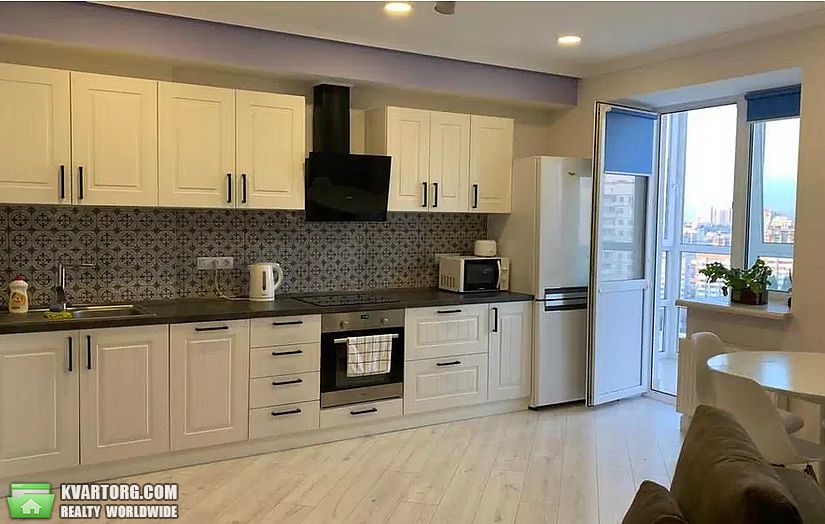 Rent out 2-room apartment. Киев, Скрипника — photo 4