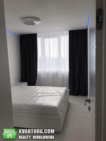 Rent out 2-room apartment. Киев,  Лепсе бул — photo 4