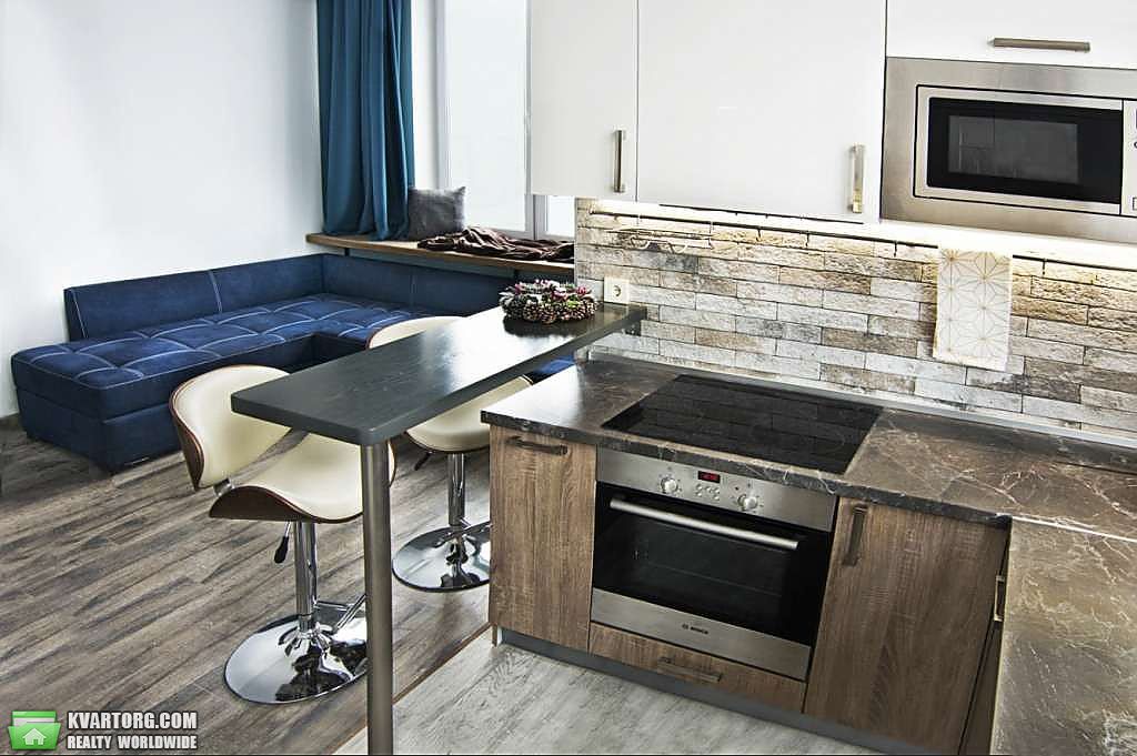 Rent out 2-room apartment. Киев, Оболонский просп. — photo 2