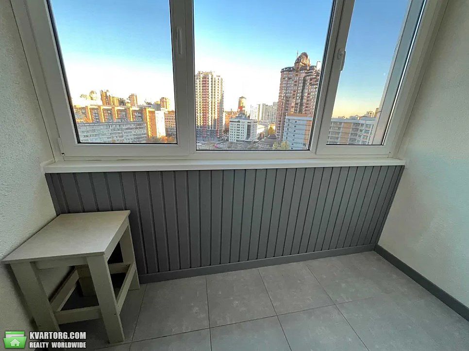Rent out 1-room apartment. Киев, Коновальца — photo 10