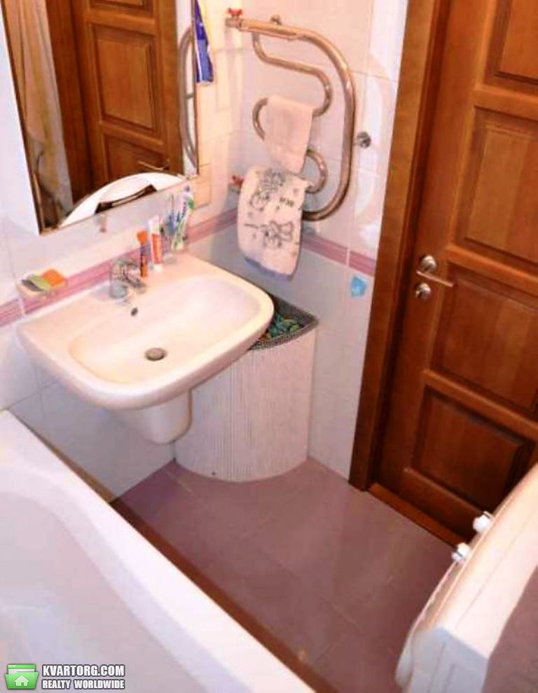 Sell 4-room apartment. Киев,  Ревуцкого — photo 5