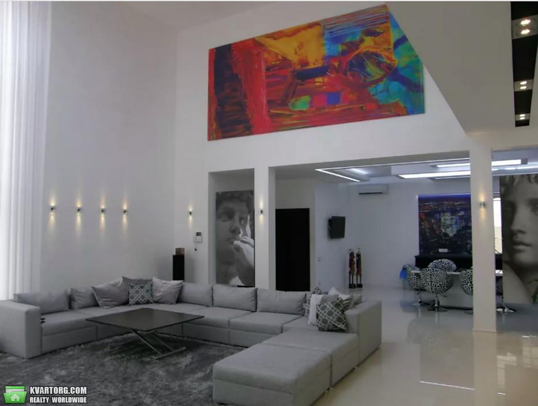 Rent out house. Киев, Интернациональная пл — photo 3
