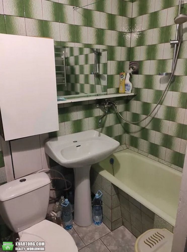 Rent out 2-room apartment. Днепропетровск, Набережна Січеславська — photo 3
