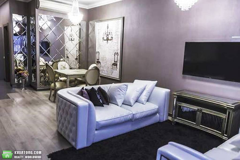 Sell 2-room apartment. Киев, Шевченко Тараса бульв. — photo 2