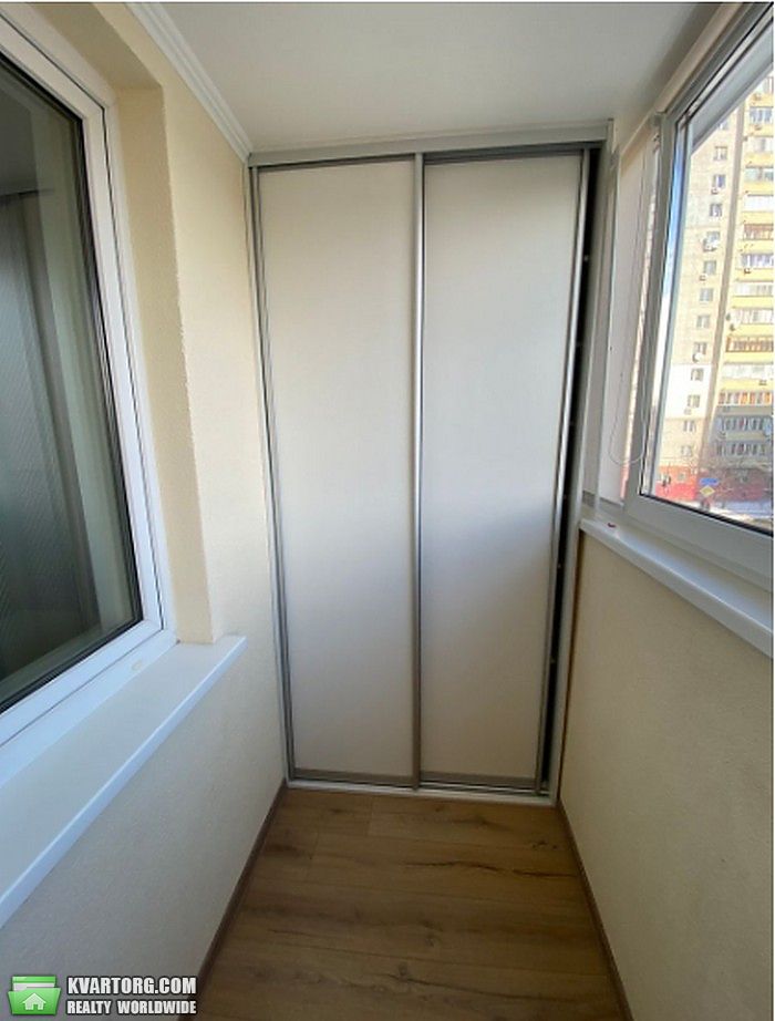 Rent out 3-room apartment. Киев,  Смелянская — photo 9