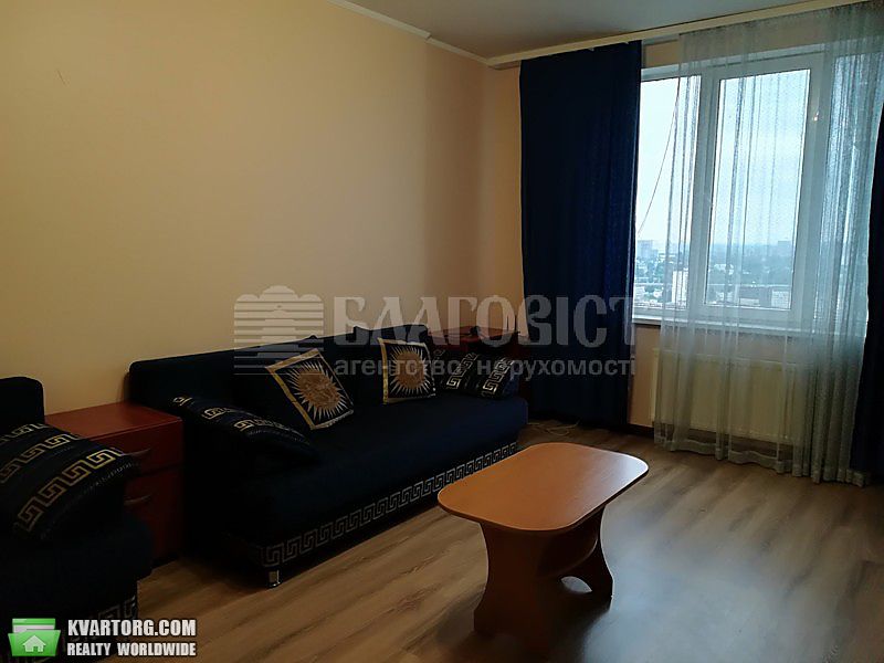 Rent out 2-room apartment. Киев,  Днепровская наб — photo 5