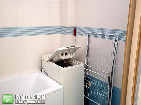 Rent out 2-room apartment. Киев,  Эрнста — photo 8