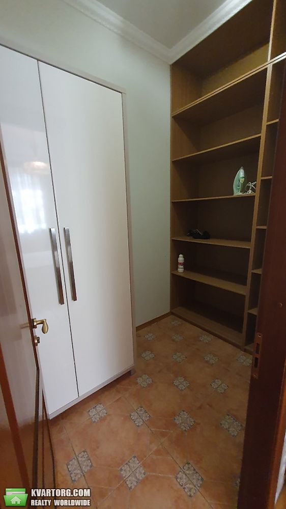 Sell 2-room apartment. Днепропетровск, Набережная Ленина — photo 2