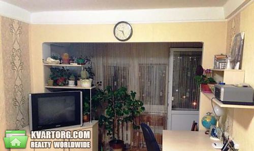 Sell 2-room apartment. Киев, Березняковская — photo 2