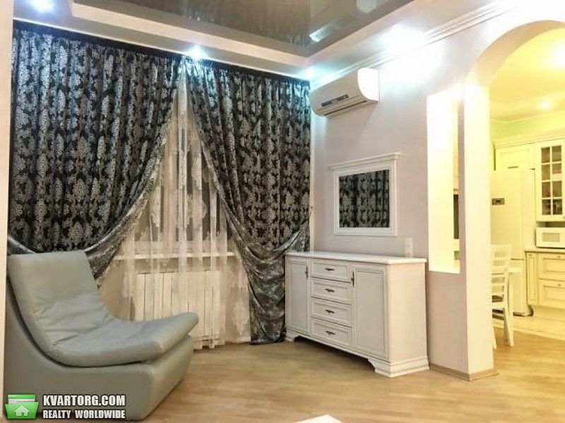 Sell 3-room apartment. Киев,  Героев Сталинграда пр — photo 1